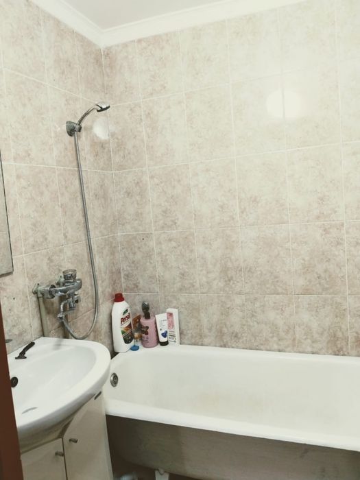 Уй сатылады 2 болмели Горбачева 45/38