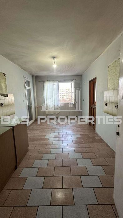 Продава се Тристаен апартамент в София, Люлин 3 - 90 кв.м за 1020 €/кв.м - Снимка #6