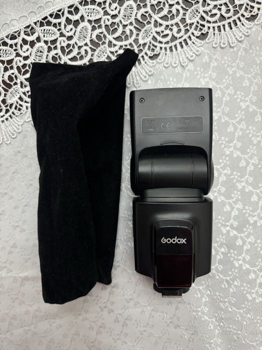 Вспышка Godox 520
