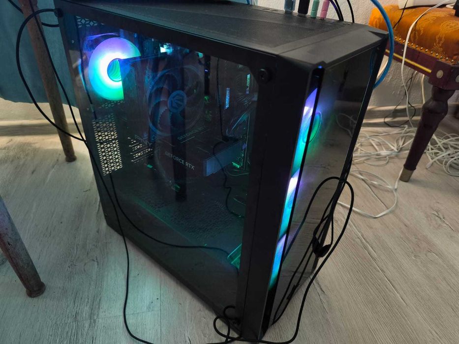 PC Gaming High-End - Intel i5 12400f + RTX 4070 - 32 GB ram - 1tb SSD.