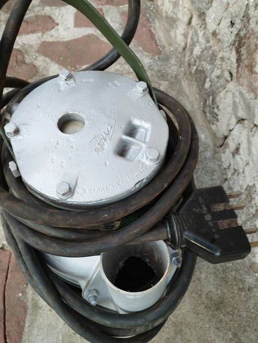 Трифазна водна помпа бибо