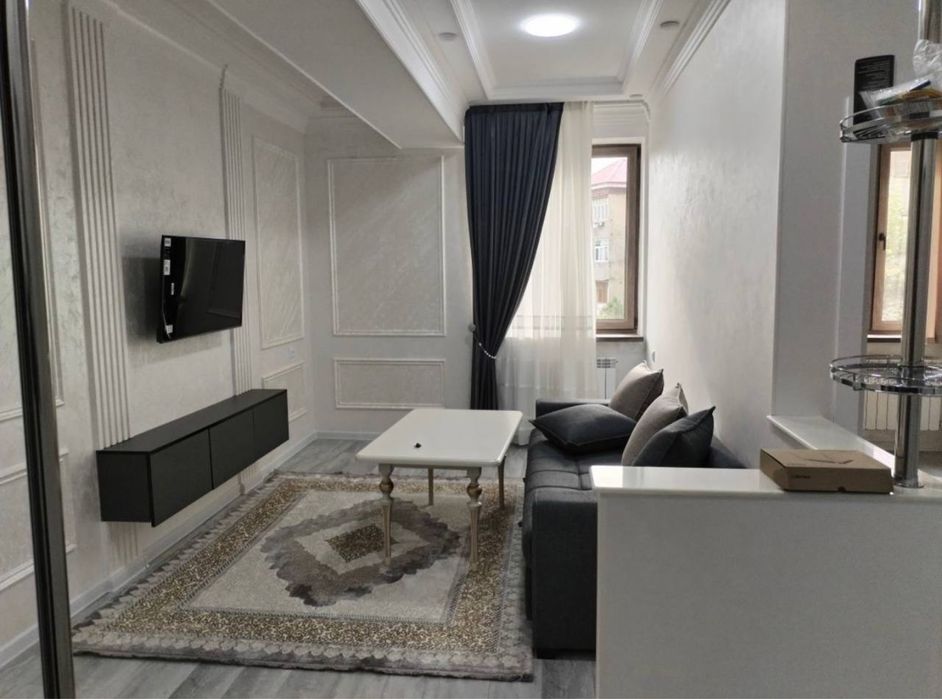 Сдается 2х комнатная квартира на 2 этаже Крытый рынок