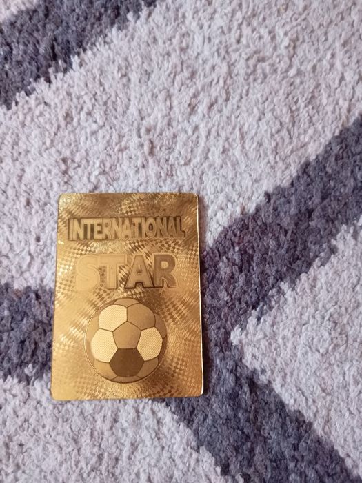 Vând card cu cristiano ronaldo de la Portugalia cartonaș de colecție.
