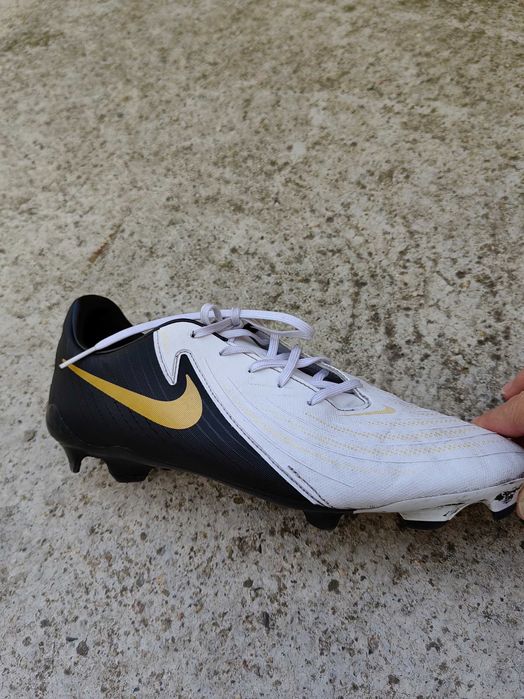 Футболни бутонки Nike