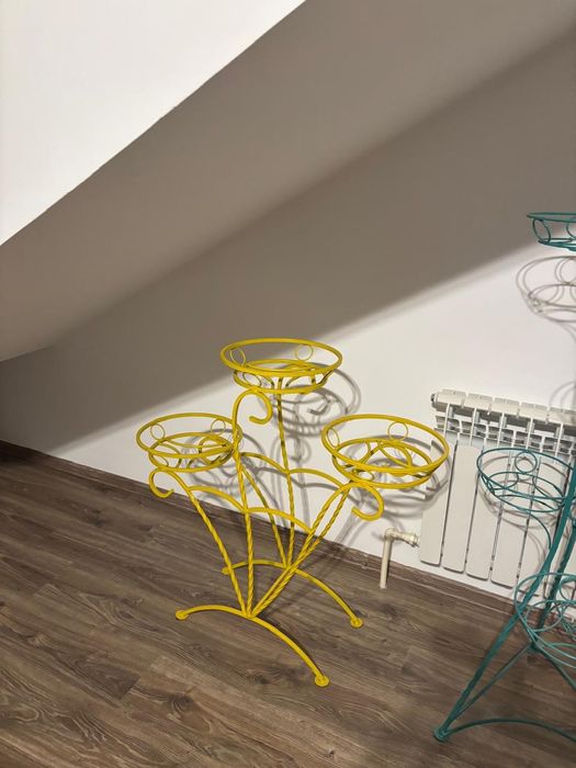 Подставки для цветов