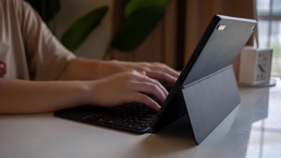 Ноутбук Huawei Matebook