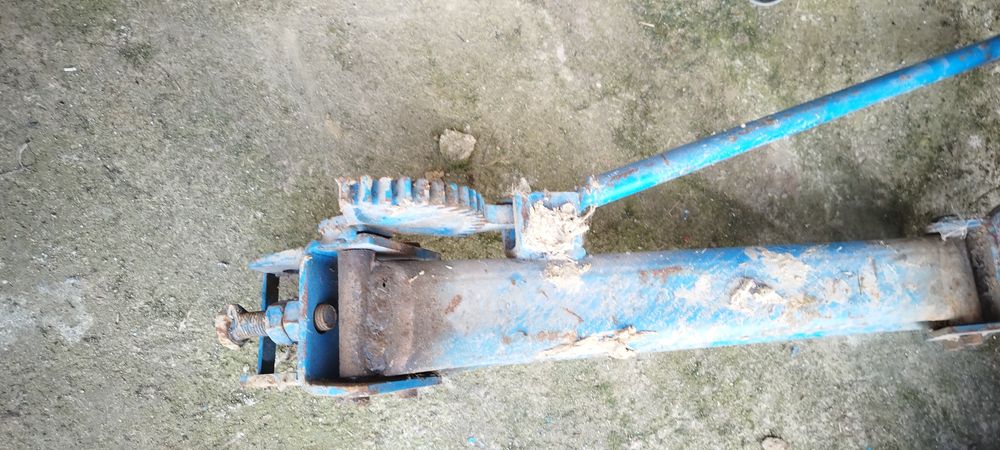 Плуг за мотоблок или фреза