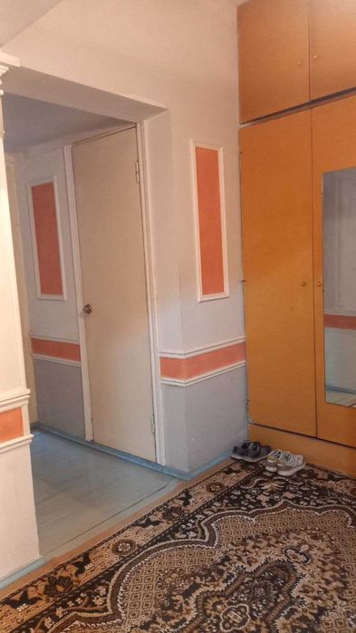 ПРОДАЕТСЯ: Чистая, уютная 3-х комнатная квартира