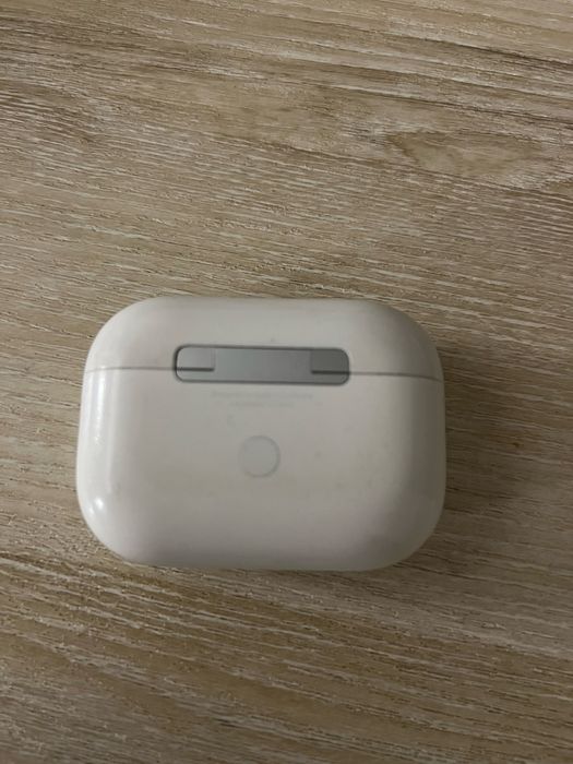 Airpods pro 1 поколения