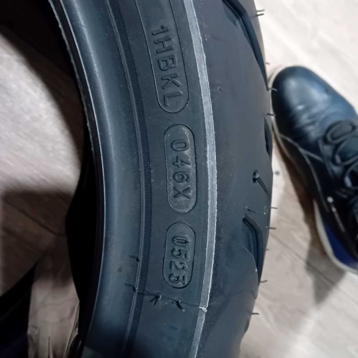 Гуми за мотор Michelin Road 6