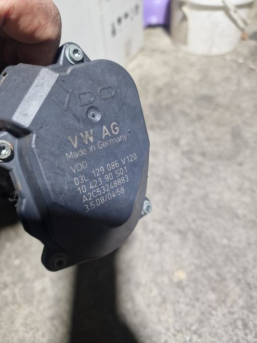 Galerie admisie Vw Passat b6 motor 2.0tdi 170 cp,CBB