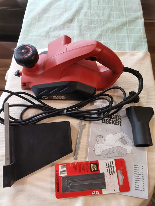 Три ел.машини (ренде,шлайфмашина и оберфреза)