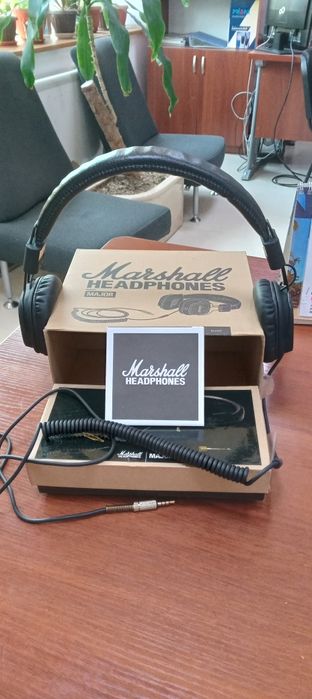Наушник Marshall    для аудио прослушки