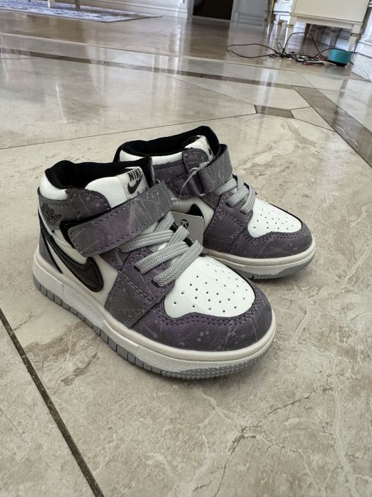 Кроссовки ботинки детские