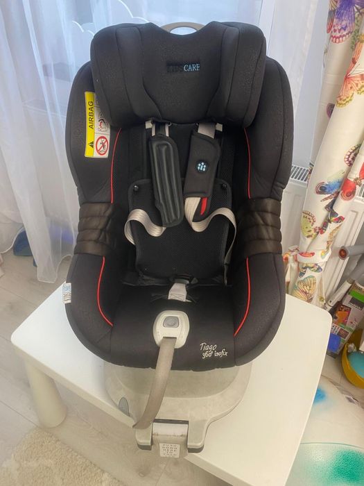 Scaun rotativ cu isofix, testat ADAC
