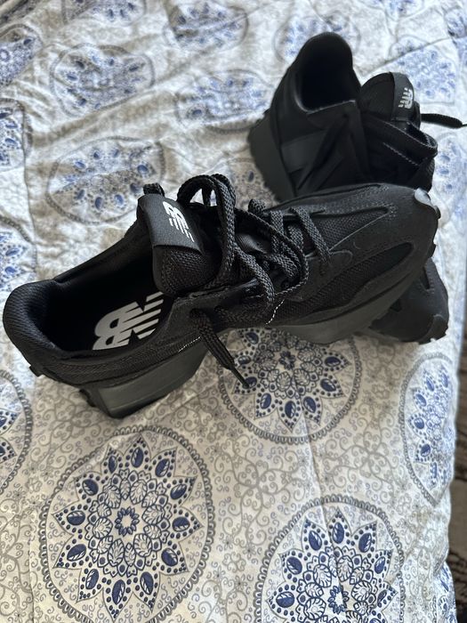 Adidasi New Balance 327