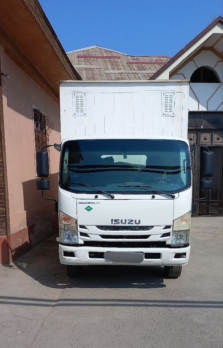 Isuzu CNG sotiladi 2015 yil
