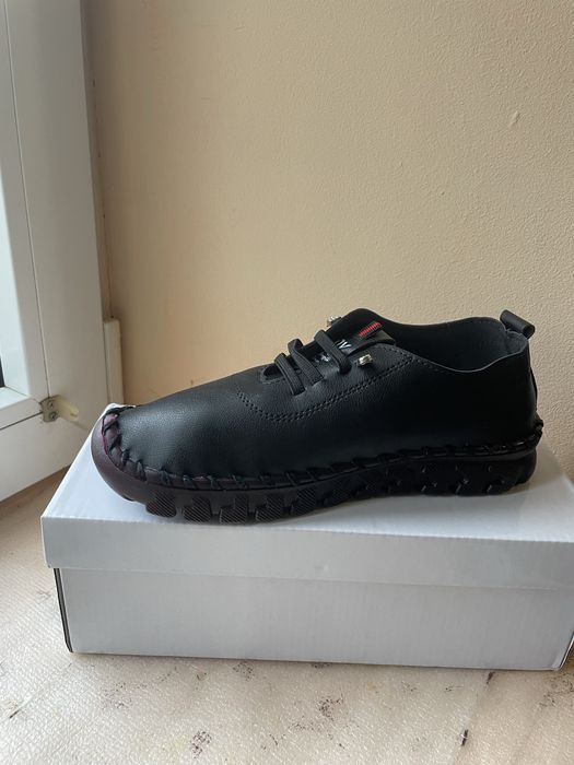 Дамски обувки нови