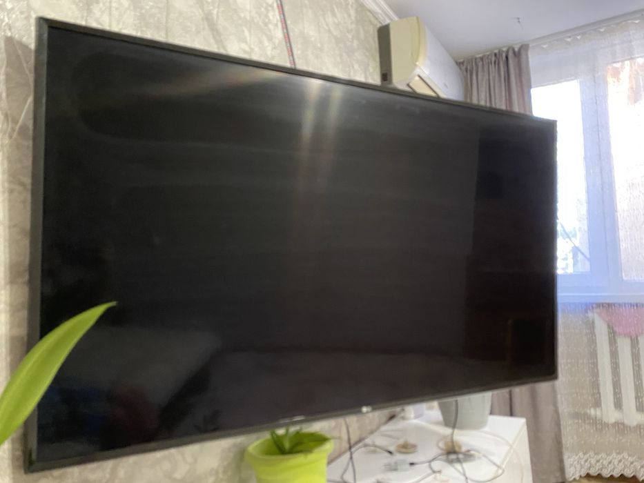 Телевизор LG 55 дюймов 140см