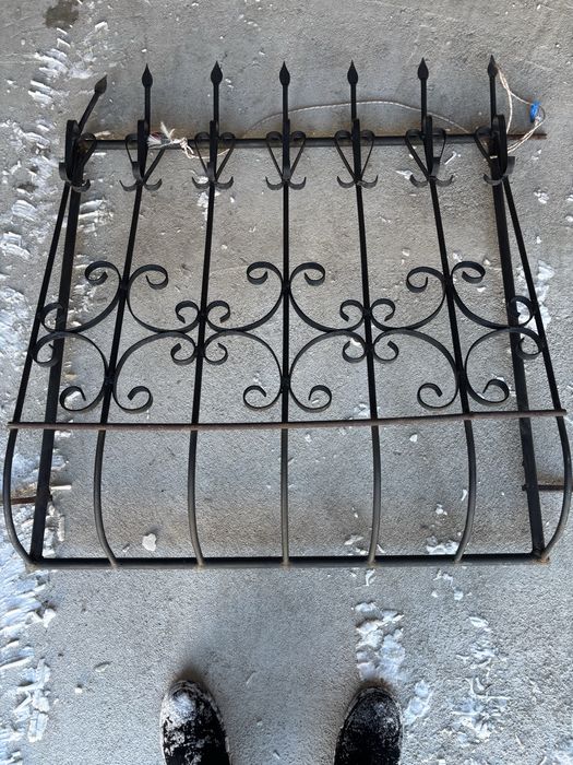 Решетка на окно металлическая 100*115