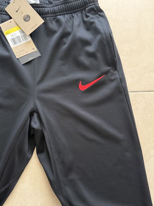 PSG Nike футболно долнище S