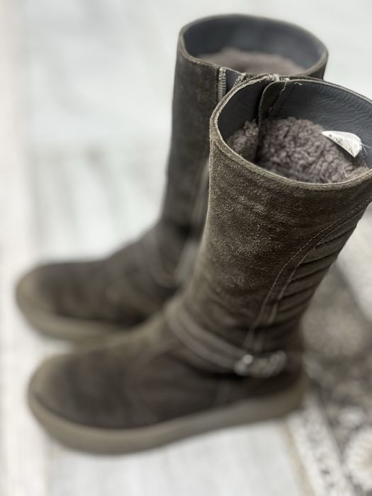 Детские сапожки для девочке 8/9 лет,р.33/34 полностью натуралка и мех