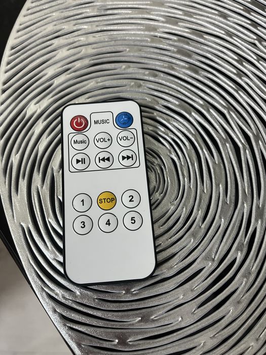 Продам шезлонг