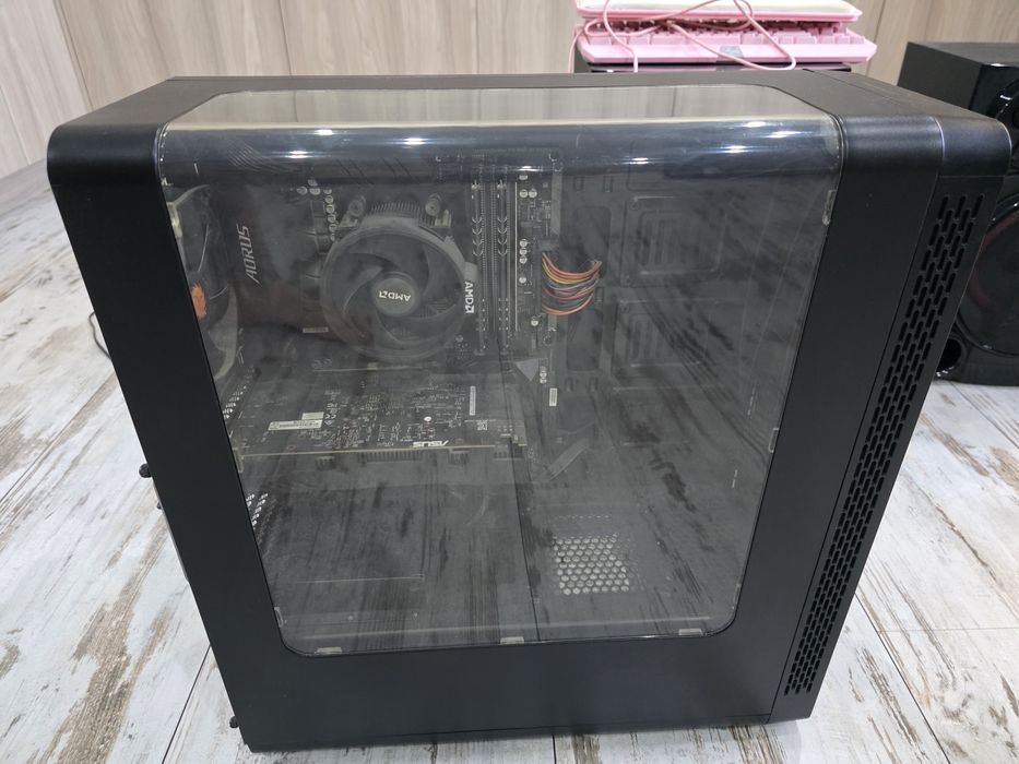 Настолен Компютър | Ryzen 5 1600 | 16GB RAM | 1TB