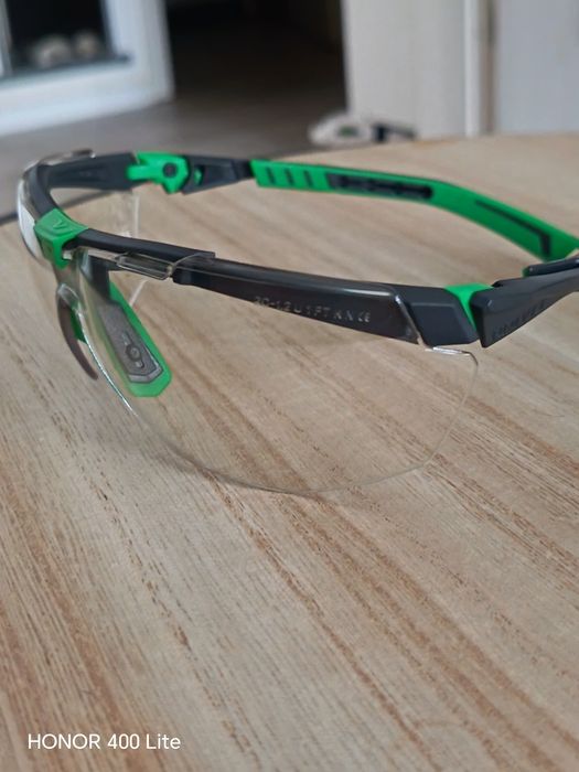 Ochelari ciclism noi cu etichetă