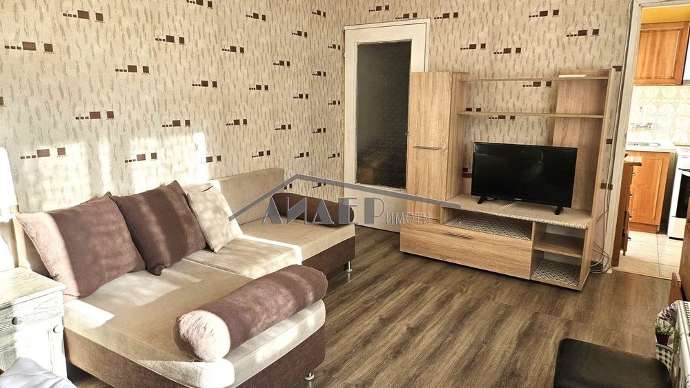 Обзаведена боксониера в кв. Тракия