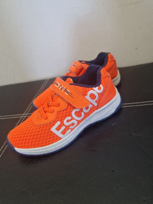 Adidasi Escape, marimea 31