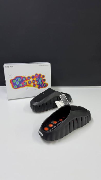 Nike Mind 001.