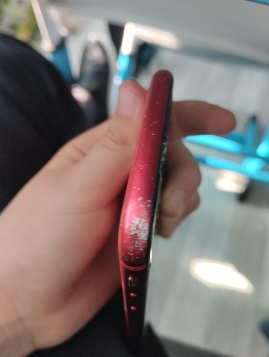 iPhone ce продам обменяю