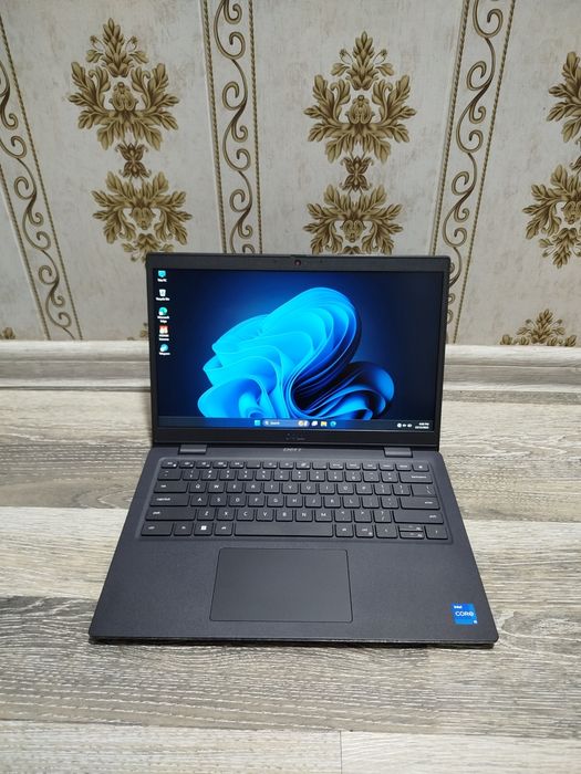 Dell latitude 3420 intel core i5-1135G7(11-avlod) 8/256gb xotira