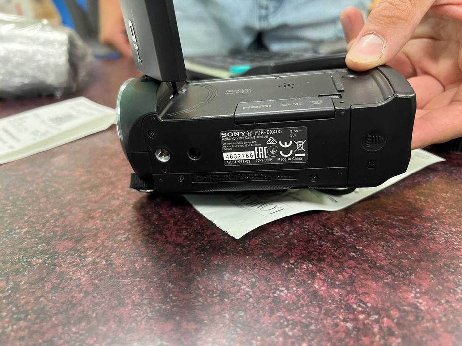 Sony HDR 405  видеокамера