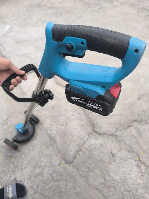 Триммер аккумуляторный