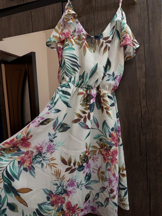 Платья, сарафан женские