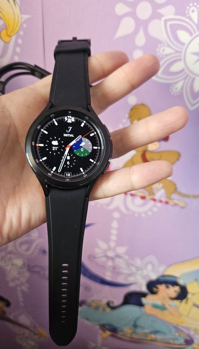 Продам смарт часы GalaxyWatch4 Classik новый оригинал