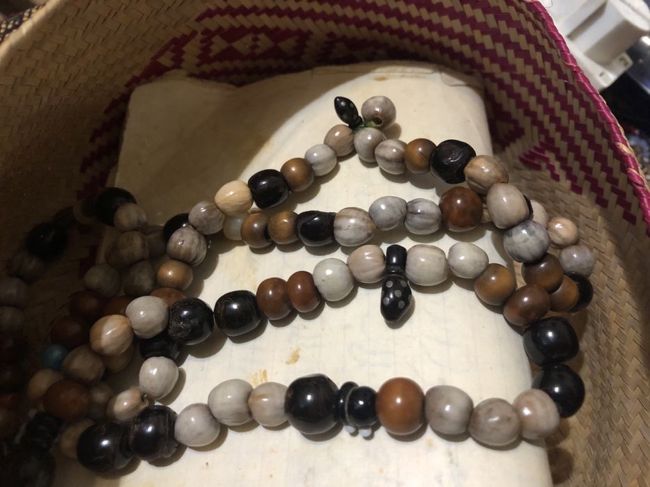 Продается тасбих, четки.