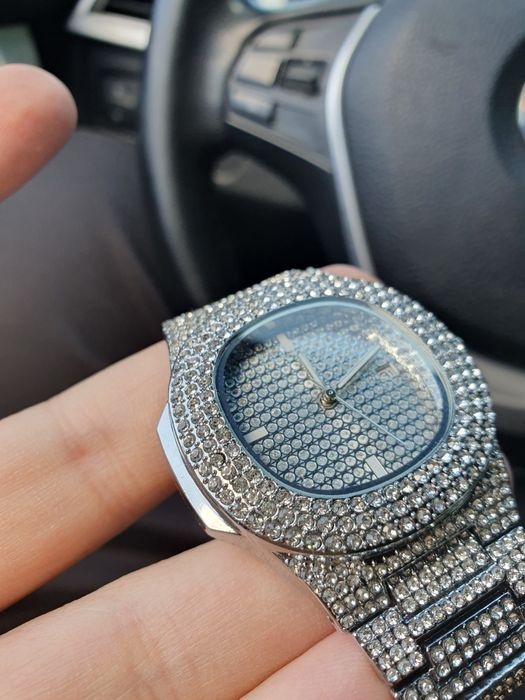 Ceas iced out nou