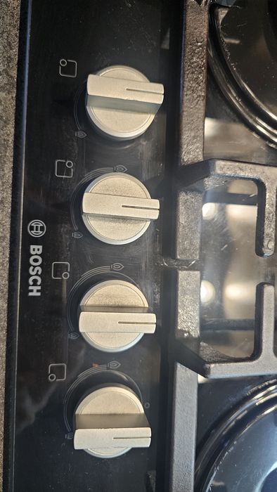 Vând plită încorporabilă Bosch PNP6B6B90, pe gaz