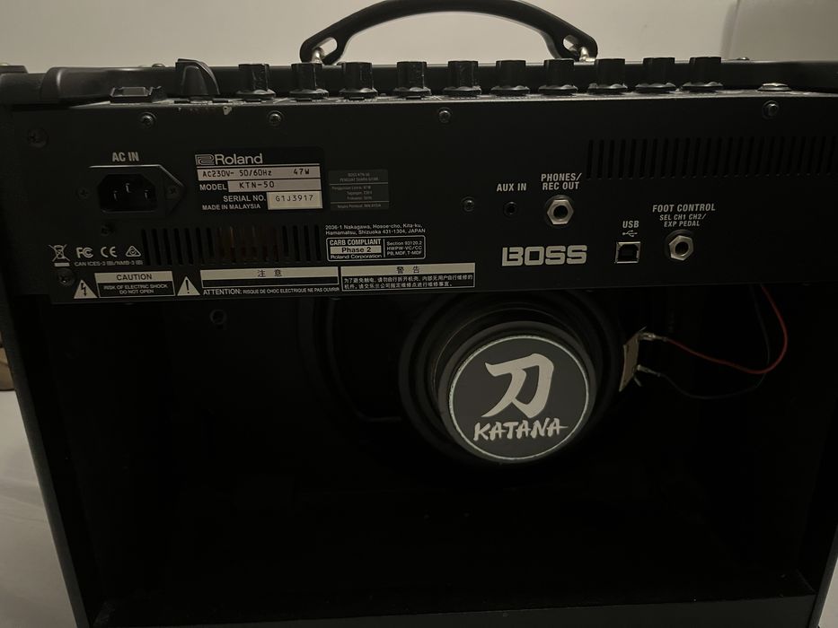 Amplificator chitară BOSS KATANA-50 – 50W, 1x12”, efecte integrate