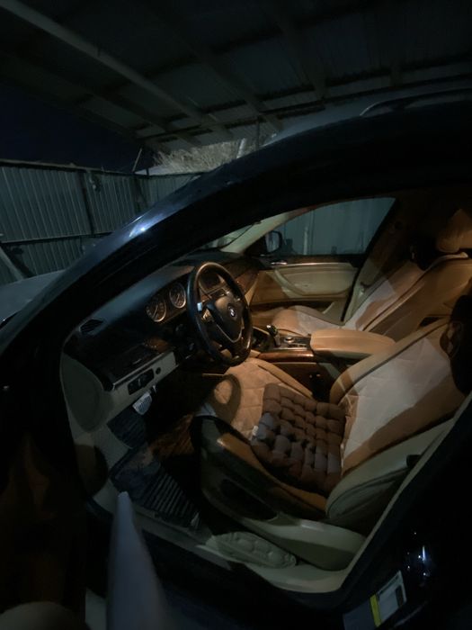BMW X6 срочно продаю