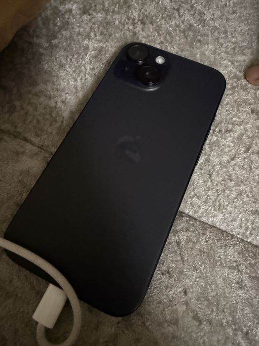iPhone 15 с гарантием