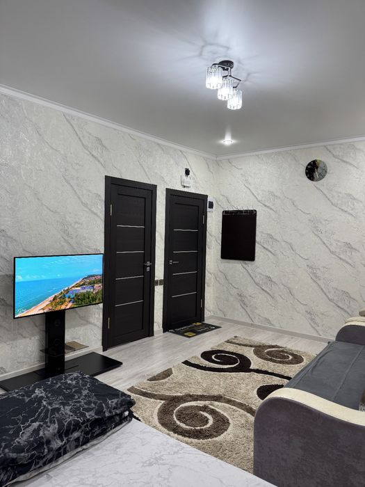 Сдам 1-ком квартиру.. Студия. "ЦЕНТР".