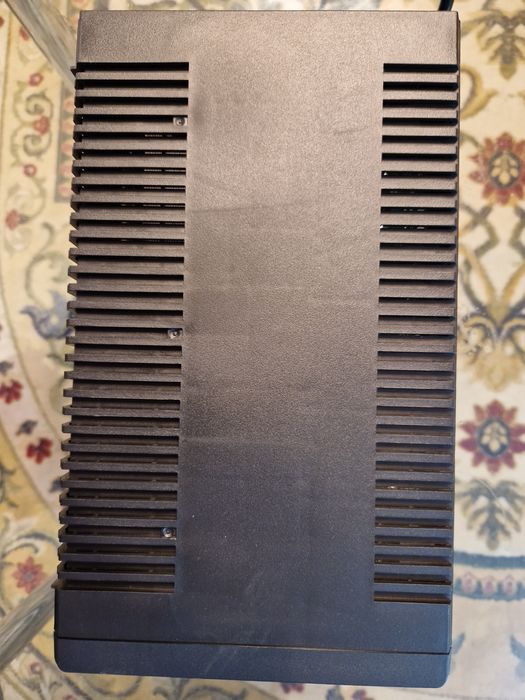 Vând UPS nJoy Keen 500, două prize