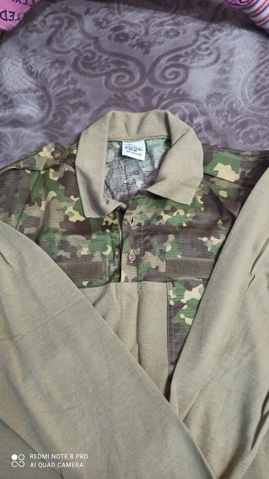 Tricouri combat și normale