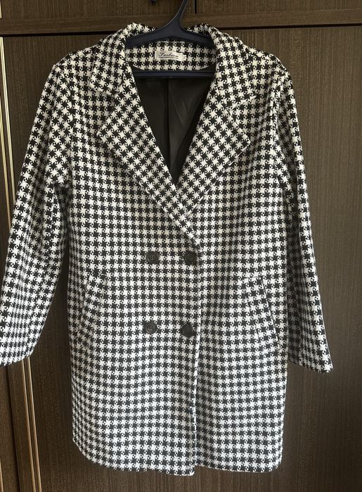 Продам Верхную одежду