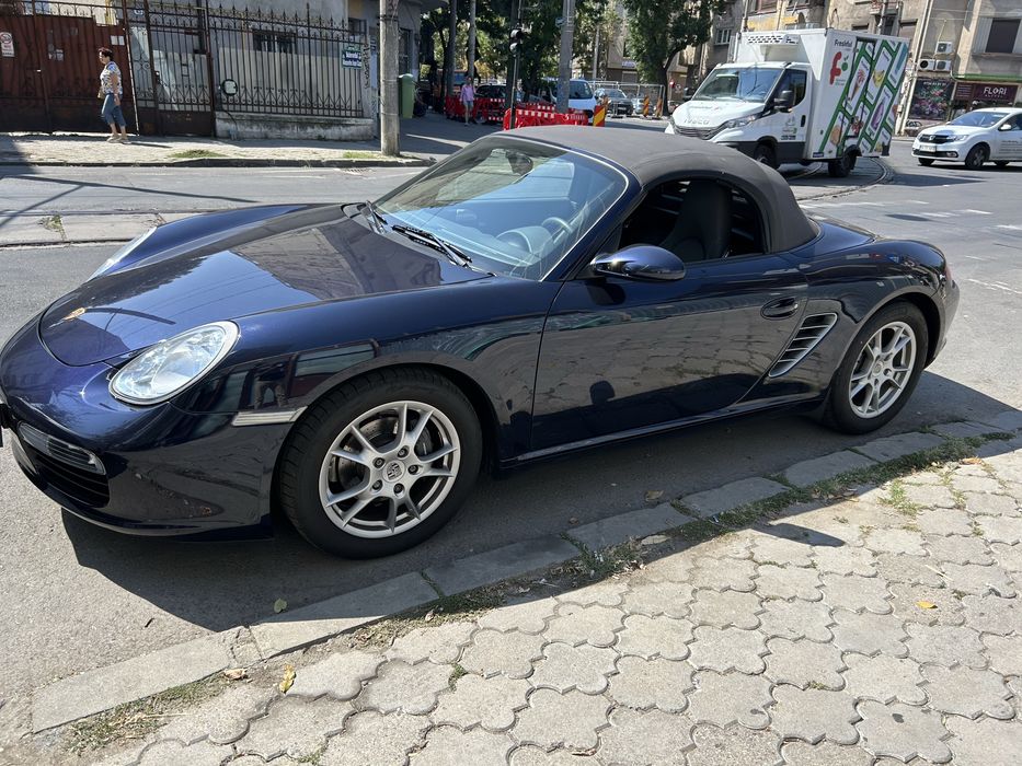 PORSCHE Boxster