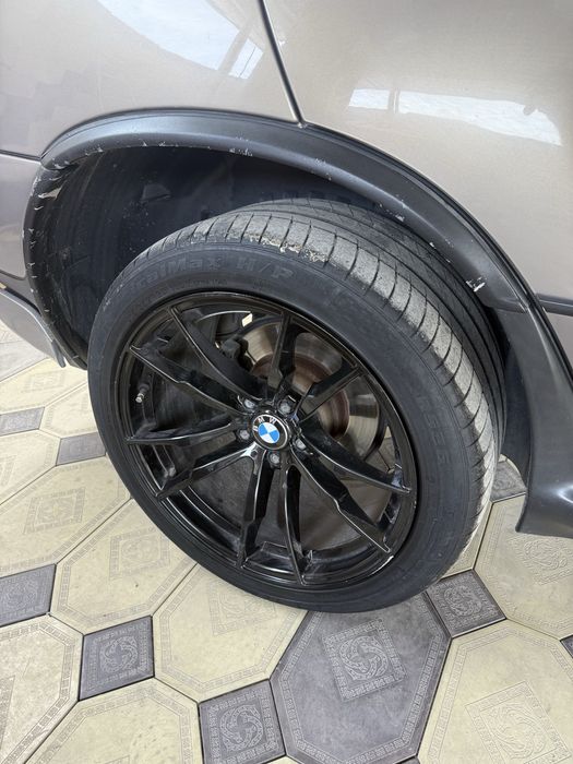 Продам диски на бмв r-20